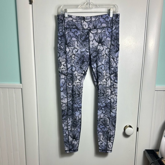 Lululemon Speed Up Tight 28" Hanakotoba Starlight Multi Size 10 - Picture 2 of 14
